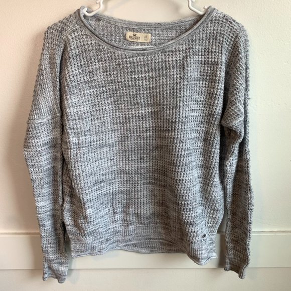 Hollister Heathered Gray Cable Knit Crew Neck Sweater - Picture 1 of 6